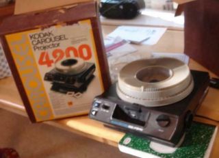 Vintage Kodak Carousel 4200 Slide Projector With Remote And Slide Tray
