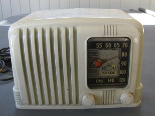 Vintage 1940 ' s RCA Victor Model 1X2 White Radio or Restoration 2