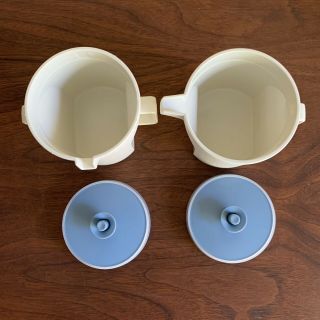 Vintage Tupperware Sugar Bowl and Creamer Set Blue and Off - white 1414 and 1415 3