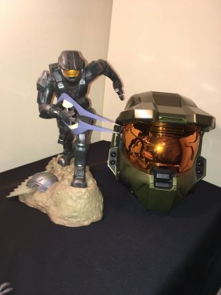 Kotobukiya Artfx Halo 3 Master Chief Spartan Statue & Master Chief Helmet