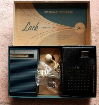 Realtone Lark 9 - Transistor Radio Model Tr 1948 - Vintage