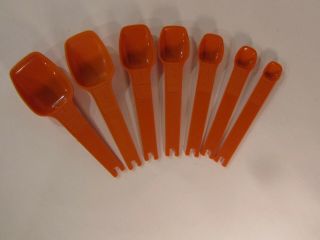 Vintage Tupperware Orange Measuring Spoons Set Of 7