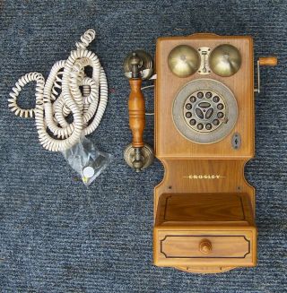 Crosley Vinyage Style Rotary Wall Telephone Cr92 Oak Wood Brass