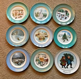 Complete Set Of 9 Avon Christmas Holiday Plates 1973 - 1981 Enoch Wedgwood Series