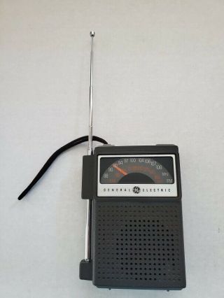 Vintage General Electric Transistor Pocket Radio 7 - 2515 Am/fm Pt15c