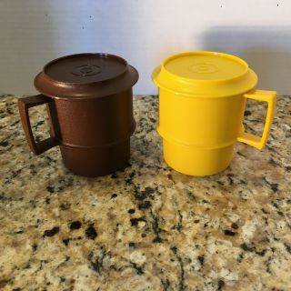 2 Vintage Tupperware Stackable Cups Mugs 1312 Harvest Colors With Coasters/tops