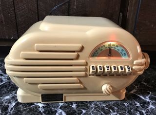 Vintage Crosley Cr - 3 Art Deco Limited Edition Am/f M Radio Cassette Player