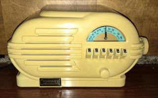 Vintage Crosley CR - 3 ART DECO Limited Edition AM/F M Radio Cassette Player 2