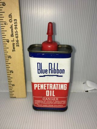 Blue Ribbon Oiler,  Handy Oil 4oz. ,  Rec,  Plas Spout/lid,  1950s.  8,  Cond.  Minimal Wear.