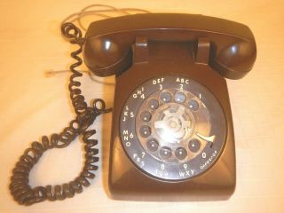 Vintage Desk Chocolate Brown Telephone Phone Rotary Dial Itt