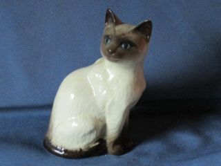 Vintage Royal Doulton China England Chocolate Point Siamese Cat Figure Figurine