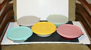 Vintage Tupperware 155 Cereal Bowls Set of Five w/Lids 2