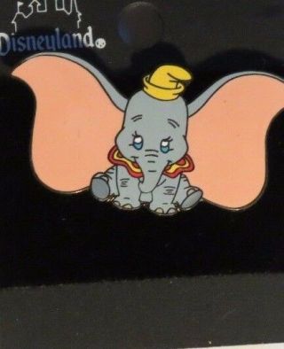 Disney Dlr Dumbo Flying Elephant In Clown Costume Big Ears Pin