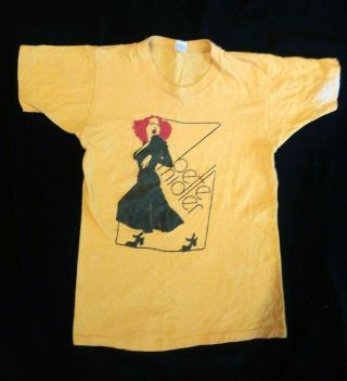 Vintage 1973 Bette Middler Album Cover T - Shirt Richard Amsel Design Yellow Rare