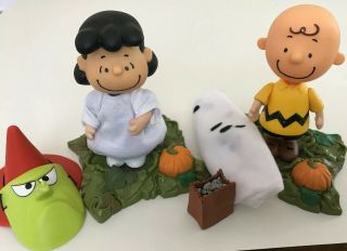 Peanuts It’s The Great Pumpkin Charlie Brown Lucy & Charlie Halloween Figures 3