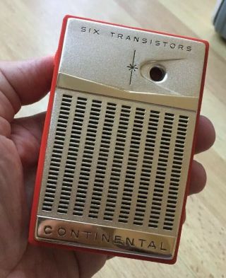 Vintage Continental 6 - Transistor Radio Tr - 661 Red 1961 W/case