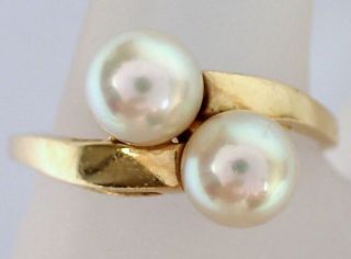 Vtg Tcji Signed 2.  7g Solid 10k Yellow Gold Double 6mm Cultured Pearl Ring Sz 7