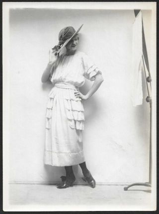 Sun Hat & Summer Dress Vintage 1920s Charles Sheldon Women 