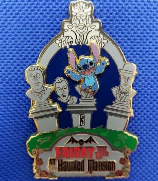 Stitch - Friday The 13th - Haunted Mansion - Graveyard - Disney Pin