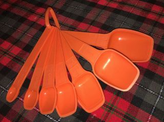Vintage Tupperware Orange Measuring Spoons Set Of 7 Complete Set With Ring