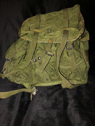 Vintage Us Military Field Combat Lc - 1 Backpack Nylon Metal Frame Size Medium