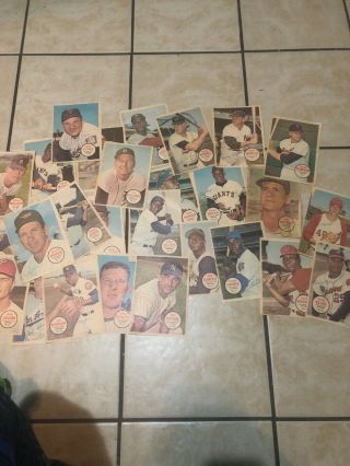 32 Topps Vintage Baseball Posters With Hof Greats Clemente Mays Aaron Mantle