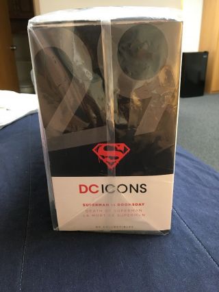 Death Of Superman DC Icons superman vs doomsday 2 pack box 2