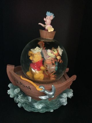Disney Store " Ss Pooh " Boat Winnie The Pooh Musical Snow Globe Vintage