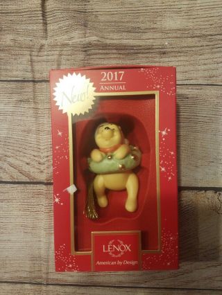 Disney Lenox 2017 Annual Pooh Ornament " Hanging Around With Pooh " - Iob Euc