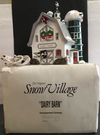 Dept 56 Snow Village Dairy Barn 54461 (with Box)