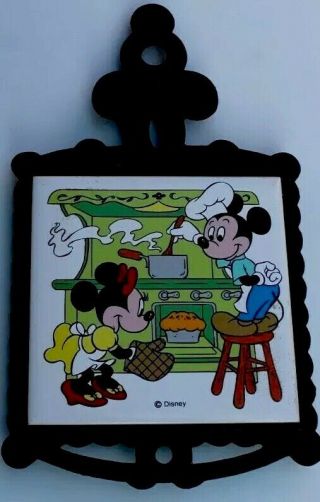 VNTG Walt Disney Mickey And Minnie Mouse Cooking Trivet Cast Iron & Ceramic,  9 