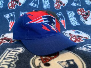 Vintage 90s England Patriots Logo Athletic Splash Snapback Hat