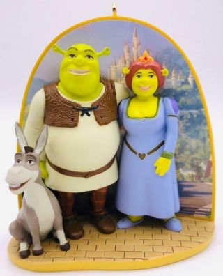 2005 Shrek And Princess Fiona Hallmark Ornament