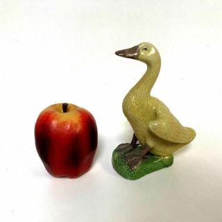 Vintage Chinese Export Yellow Green Glazed Goose Duck Bird Figurine
