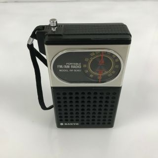 Sanyo Rp - 5050 Am/fm Pocket Transistor Radio 7.  J1