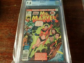 Ms.  Marvel 1 Cgc 7.  5 White Pages - 1st Carol Danvers As Ms Marvel 1977
