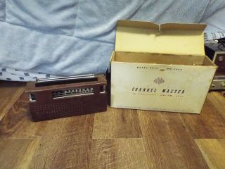 Vintage Channel Master Model 6518 Transistor Am/fm,  Leather Case