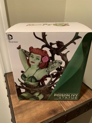 Dc Comics Bombshells Poison Ivy Statue Numbered Limited Edition