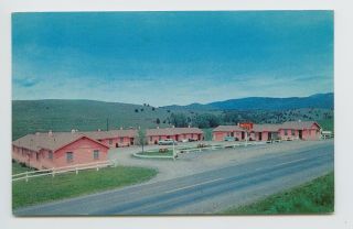 Prairie City,  Or - Golden West Motel - Roadside Postcard - Old Car - B