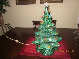 Vintage Lighted Atlantic Mold Green Ceramic Christmas Tree 18 " Tall W/star