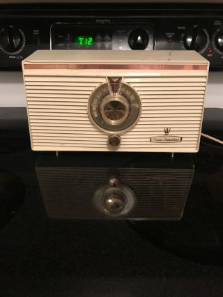 Vintage General Electric Bakelite Tube Radio - Parts Repair