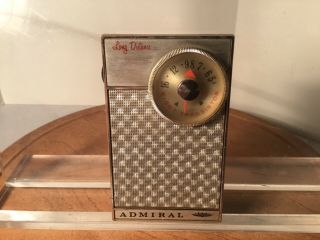 Vintage Admiral Long Distance Eight Transistor Pocket Radio