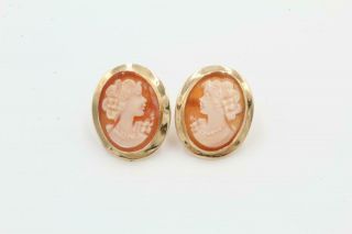 Vintage Solid 14k Yellow Gold Italy Carved Cameo Stud Earrings