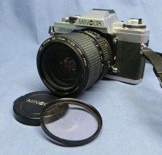 Vintage Minolta Xg - M 35mm Slr Film Camera W/35 - 70mm Macro Lens Exc