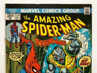 Spider - Man 124 Marvel 1st Man - Wolf App.  September 1973 FN, 2
