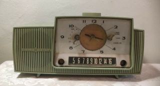 Vintage General Electric Bakelite Clock Tube Radio Model 4516 - Parts Repair