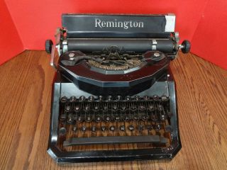 Vintage Remington Noiseless No.  8 Typewriter 1930 