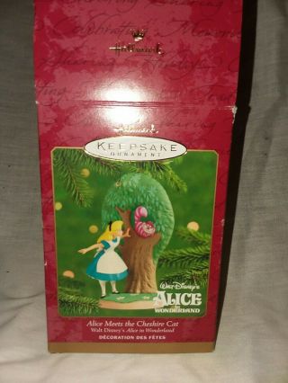 2000 Hallmark Ornament Alice Meets The Cheshire Cat Disney Alice In Wonderland