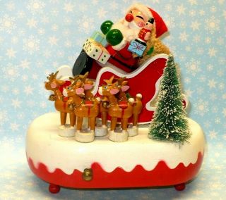 Vtg 1981 Christmas Enesco Rocking Santa & Reindeer Wood Musical Figurine Vgc