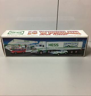 1992 Hess Truck 18 Wheeler And Racer